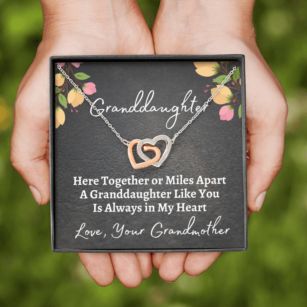 Granddaughter Forever in My Heart - Emavo Gift